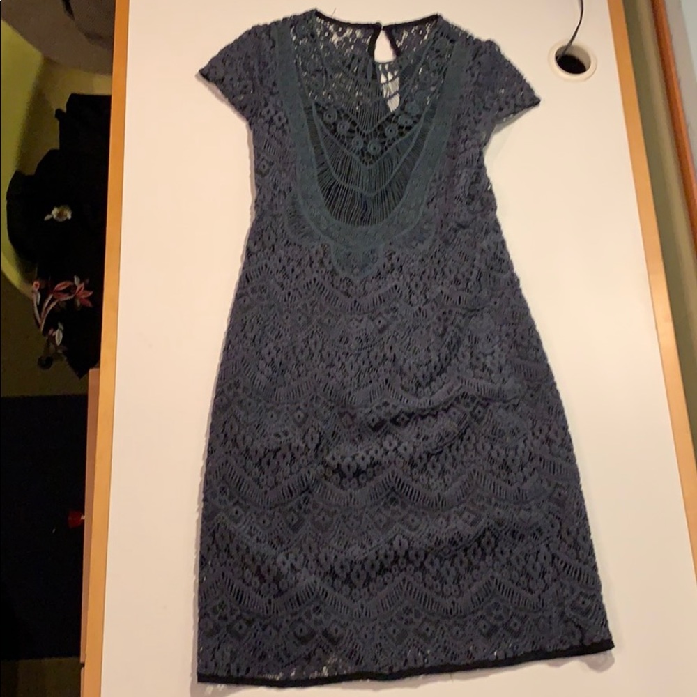 Nanette Lepore  light wool dress with lining